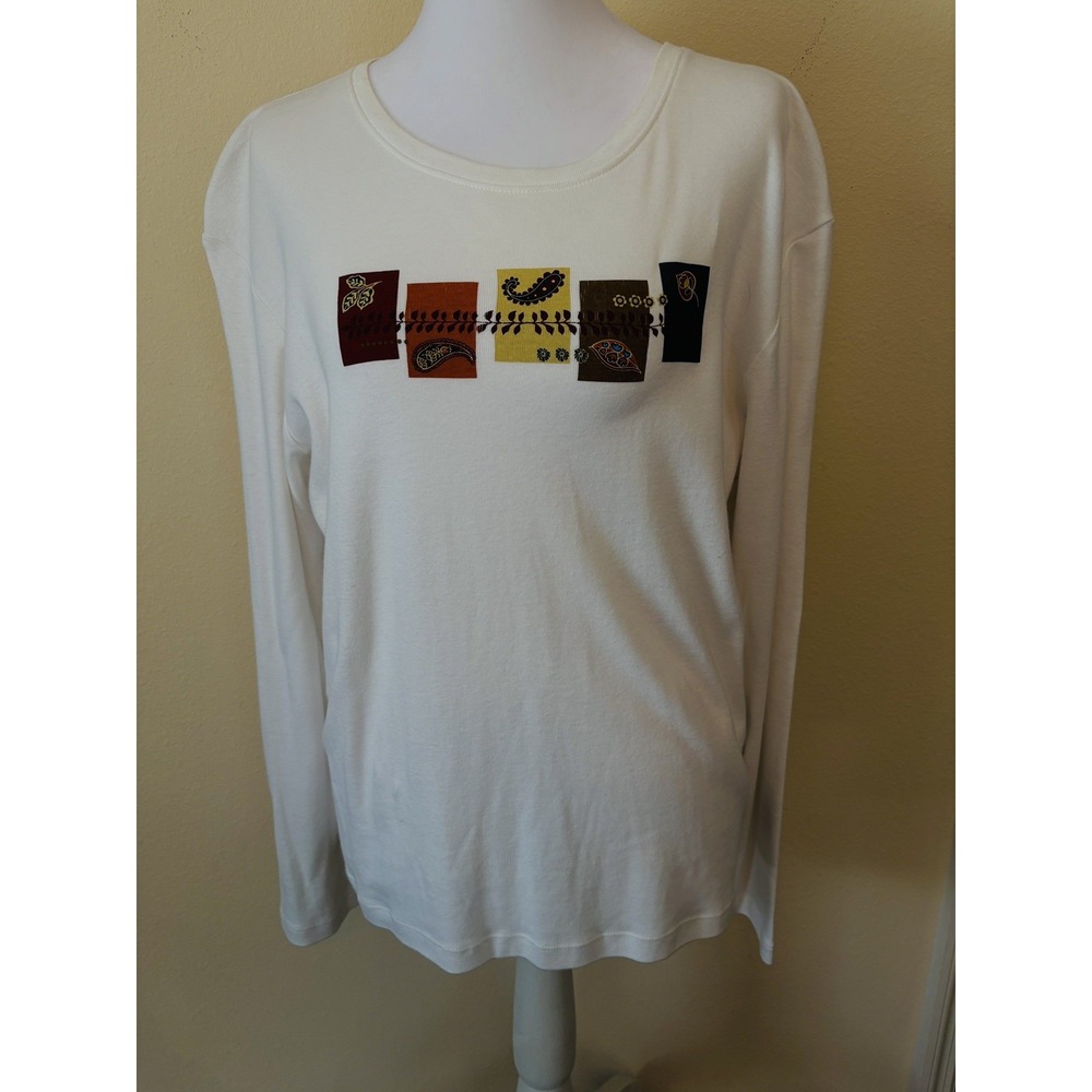 New VERA BRADLEY White Long Sleeve Fall Leaves Graphic Tee Size XL pumpkin patch